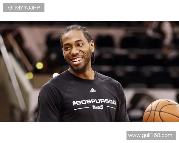 重庆篮球队战术引发热议球迷与专家各执己见的背后故事